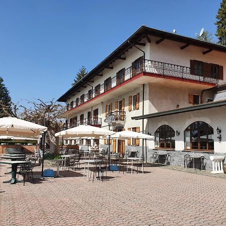 Armeno Hotel Madonna Di Luciago מראה חיצוני תמונה